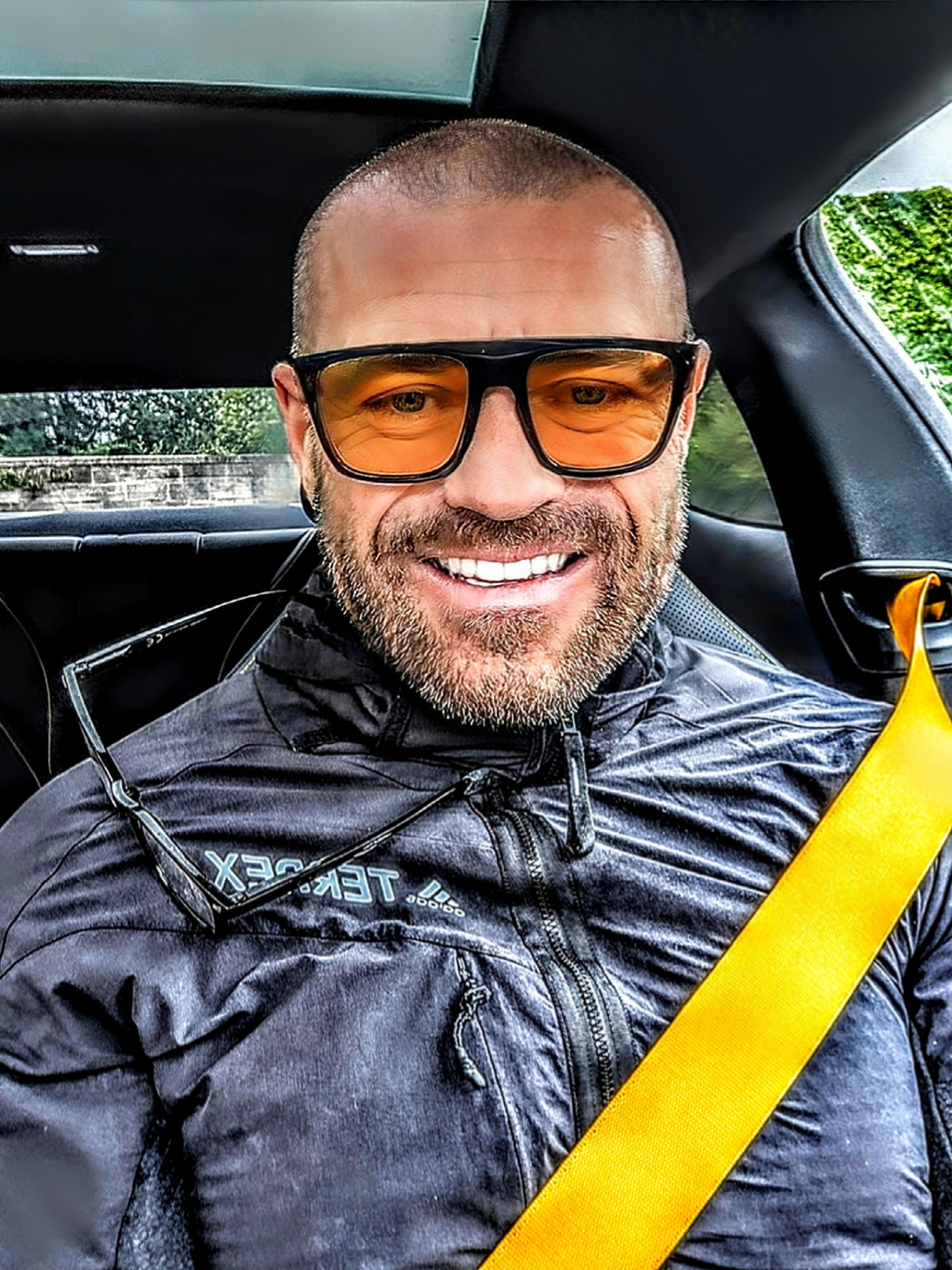 Stefan König auf der Fahrt zu einer Objektbesichtigung